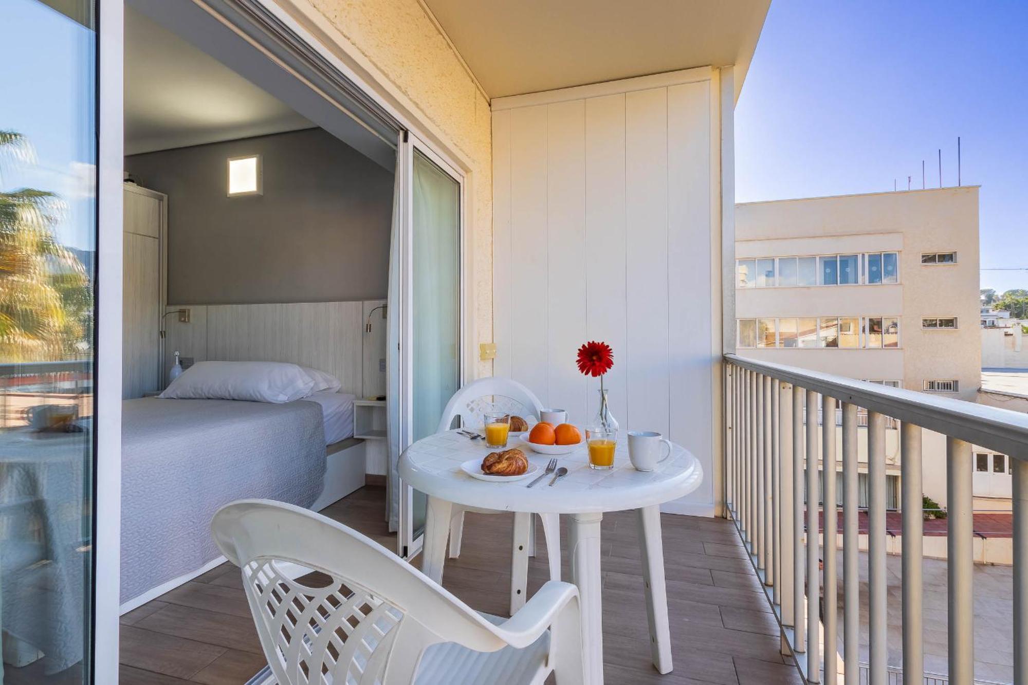 Carihuela Palace 418 By Ivi Real Estate Torremolinos Exterior photo